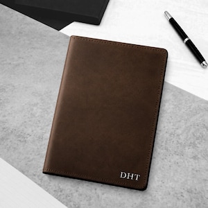 Personalised Handmade A5 Full-Grain Oiled Leather Notebook Cover - Refillable Journal Cover - Diary Sleeve - Anniversary Gift - Gift For Him