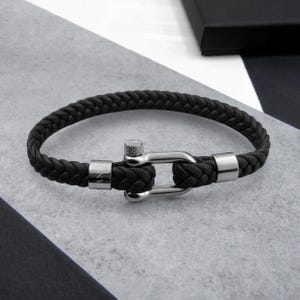 Personalised Men&#39;s Nautical Shackle & Woven Leather Bracelet - Mens Jewelry - Gifts For Him - Mens Gift - Shackle Bracelet - Men&#39;s Jewellery