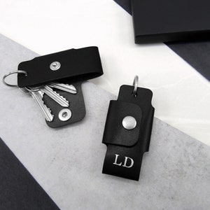 Estuche para llaves de cuero personalizado hecho a mano - Regalos para él - Cuero personalizado - Regalo para el hogar - Regalo de viaje - Regalo de aniversario - Monedero para llaves