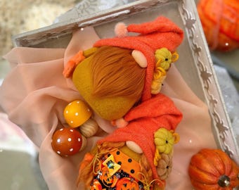 Autumn Gnome Couple. Autumnal Gonk. Fall Knome. Scandinavian Gnomes. Halloween Decor. Shelf Sitter. Autumn Ornament. Thanksgiving gift