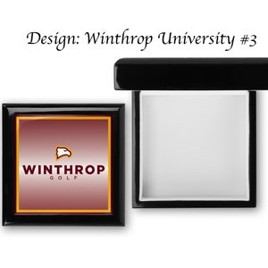 Caja de recuerdos de madera de la Universidad de Winthrop