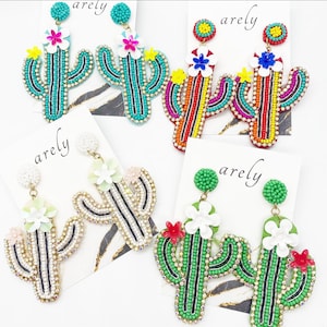 Beaded Cactus Earrings, seed Bead, Cactus Earrings, Southern Jewelry, Texas, Arizona, Southwest, Unique Jewelry, Gifts for her, Rhinestone