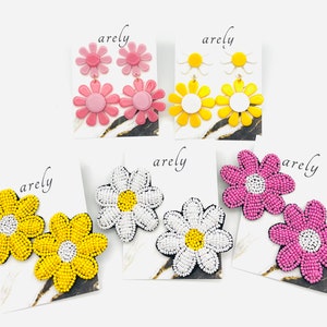 Daisy statement earrings, summer earrings, groovy jewelry, hippie, statement jewelry, gifts for her
