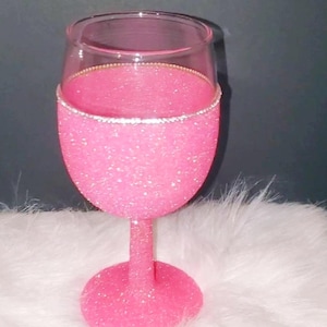 Sparkling wine glass