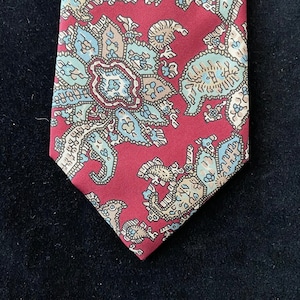 Liberty necktie, Vintage Liberty necktie, Burgundy paisley necktie, Burgundy paisley silk necktie, Vintage silk necktie, Vintage floral tie