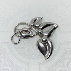 Silver statement brooch, Floral brooch, Silver floral brooch, Silver leaf brooch, Large silver flower brooch, Statement brooch, Flower pin