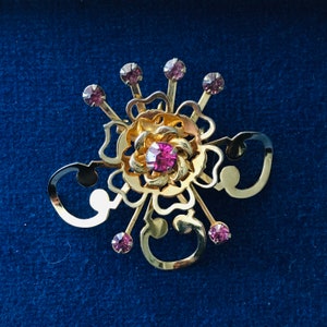 Flower brooch, Floral brooch, Gold floral brooch, Amethyst and gold brooch, Gold flower brooch, Gold floral brooch, Gold flower pin, Brooch