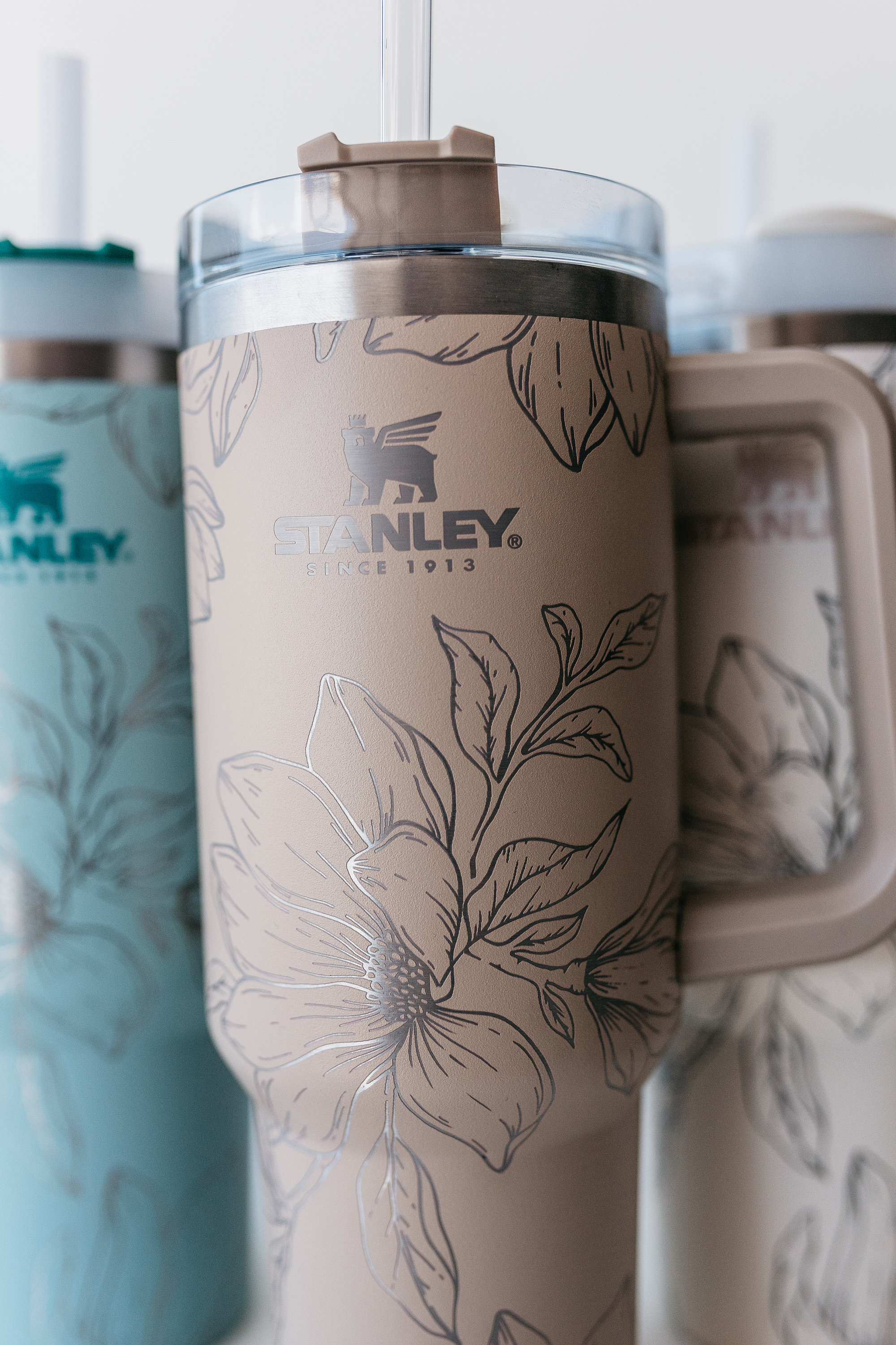 Stanley 40oz Quencher Tumbler, Magnolia Floral Engraved Stanley Quencher  2.0, Yarrow Engraved Stanley Tumbler, Laser Engraved Full Wrap Cup 