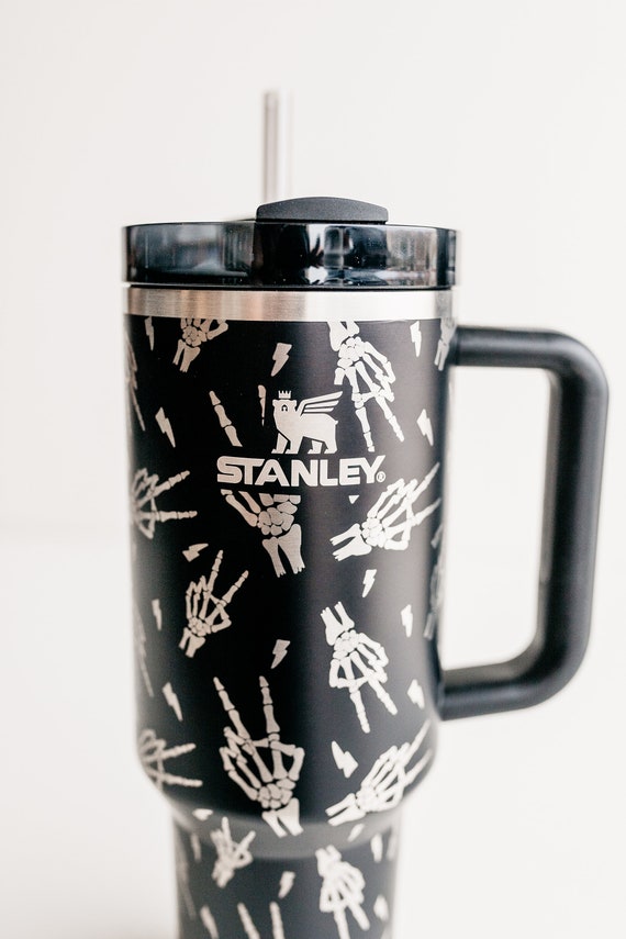 Stanley 40oz Tumbler Custom Engraved With Checkered Design 