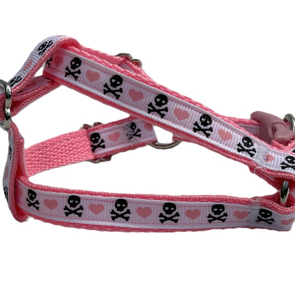 Small Dog /Puppy Harness & (optional) Leash- Lightweight Pink Step In Dog Harness with Skull and Crossbones - Toy Poodle, Chihuahua, Yorkies