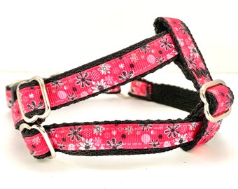 Small Floral Dog Harness  & (optional) Leash- Lightweight Black and Pink Step In Dog Harness with Flowers - Toy Poodle, Chihuahua, Yorkies