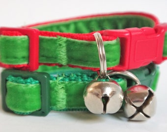 Christmas Cat Collar - Green Velvet Kitten Collar -  Holiday Cat Collar - Boy or Girl Cat Collar in Red or Green