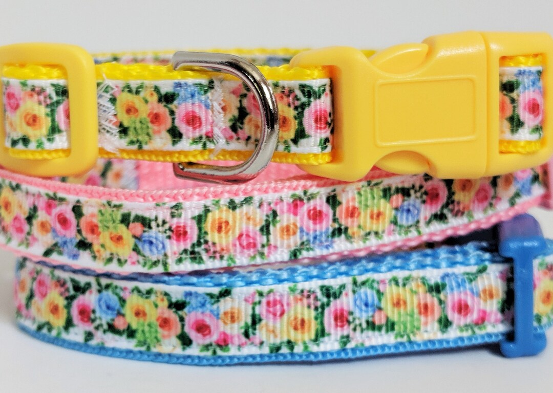 Small Floral Dog Collar and optional Leash Pink, Blue or Yellow Puppy Collar Floral Dog Collar