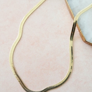 Gold Filled Herringbone Necklace 4mm, Herringbone Necklace, 18k gold filled necklace, Water Resistant Necklace, Women&#39;s Jewelry