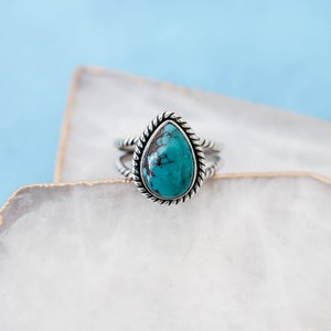 Turquoise Statement Ring, Turquoise Ring, Boho Turquoise Ring, Turquoise Teardrop Ring, 925 Sterling Silver Ring, Turquoise Ring Women