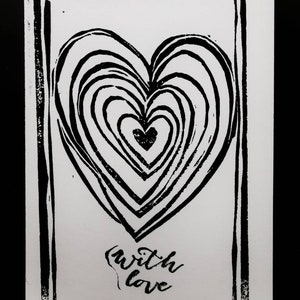 Carte d'amour, impression lino, linogravure, cartes postales imprimées à la main, Avec amour, A6, coeur
