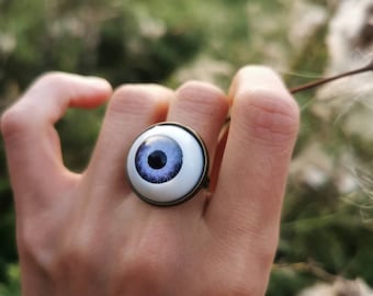 Large Eye Ring, Blue Recycled doll evil eye protective Talisman, Doll Eyeball, eccentric jewelry, Bohemian recycled ring, halloween jewelry