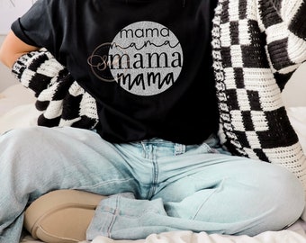 Camiseta de mamá: Bella + Canvas Mom Life Tee