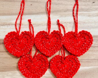 Crochet heart ornaments- set of 5 ornaments/ holiday ornaments/ Christmas ornaments/decorations/ crochet red hearts/ gift tags/ home decor