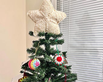 Crochet star tree topper- Christmas tree decor, tree topper, crochet holiday decor, Christmas tree topper, Christmas star