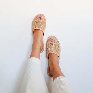 Raffia shoes, handmade slippers, natural summer mules, Moroccan shoes, custom made shoes, Moroccan babouch