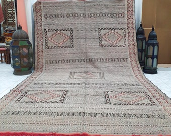 15.7ft by 9.3ft Moroccan Kilim rug, Tifelt handmade rug, Moroccan carpet, wool rug, Vintage rug, Taznakht rug, Berber rug