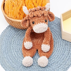 Crochet Highland cow snuggler pattern, Highland cow lovey crochet pattern, comforter toy, baby security blanket