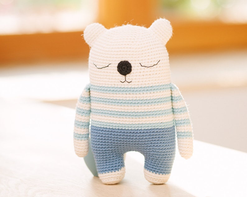 Amigurumi pattern, bear crochet pattern PDF, Milo, the sleepy bear image 3