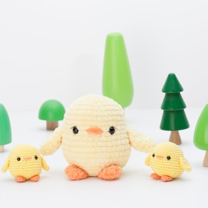 Chick crochet pattern, chunky duck easy amigurumi pattern, chubby plushie, PDF