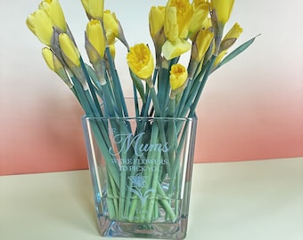 Personalised Mother's Day Glass Engraved Vase for Nan, Gran , Mum for her gift