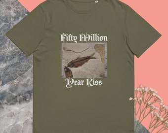 Unisex organic cotton t-shirt fifty mil kiss men