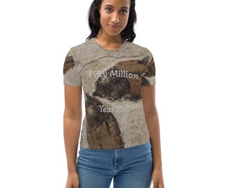 Women's T-shirt Kiss