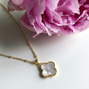 Collar de la suerte con trébol de cuatro hojas, collar de bolas con trébol de nácar bañado en oro, bonito collar dorado con oro fino.