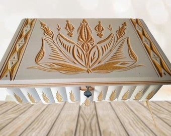 Giant magic puzzle box huge bigger box handcarved treasure wooden jewellery box with hidden key and storage place for money ring white