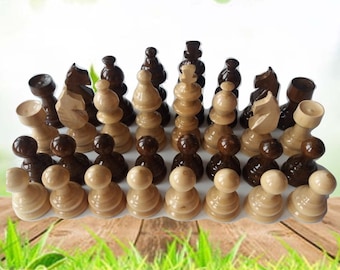 New beaufiful handcraft hazel wood chess pieces King 3.11 inch or 7.9 cm brown