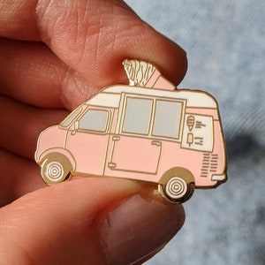 Enamel Pins - Ice Cream Van Vintage Car Pin