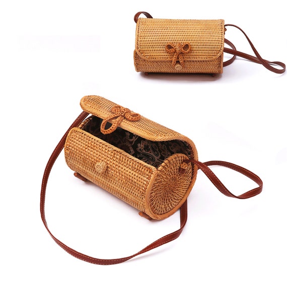 woven rattan circle crossbody bag