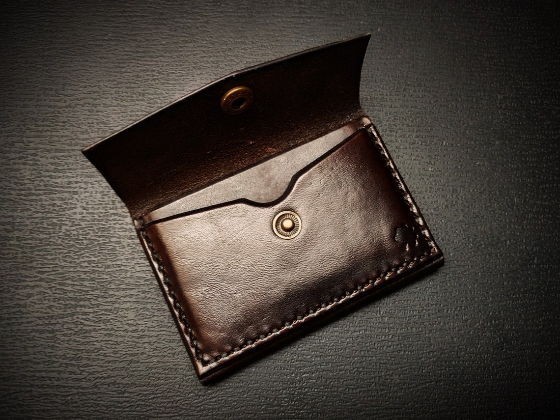 Compact leather wallet