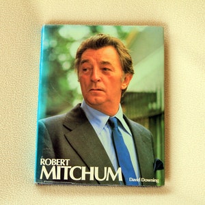 ROBER MITCHUM by David Downing