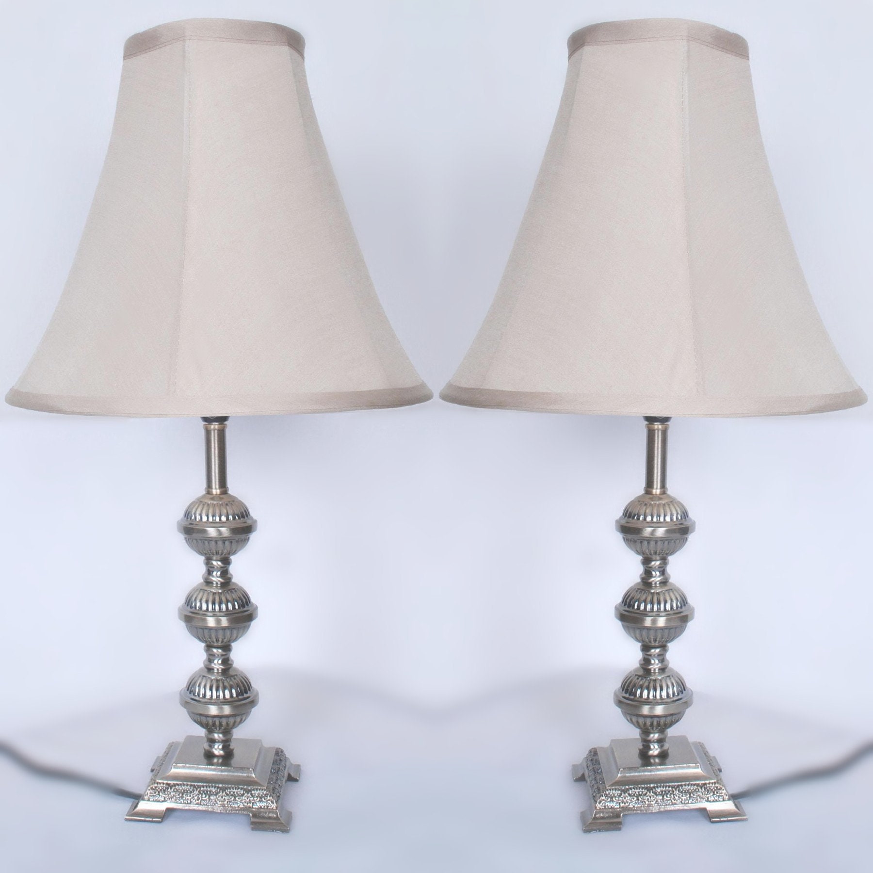 PAIR of Traditional Country Style Table Bedside LAMPS Etsy