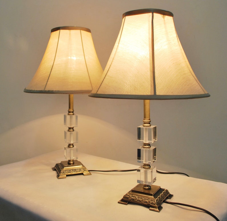 PAIR of New Vintage Traditional Antique Style Table Bedside LAMPS With ...