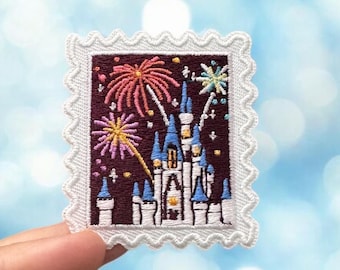Disney Patch- Disneyland- Disney Schloss- Bügelbild- Micky Maus- Minnie Maus- Der glücklichste Ort der Welt- Patches- Pins und Patches