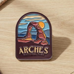 Arches National Park Enamel Pin – Travel Souvenir