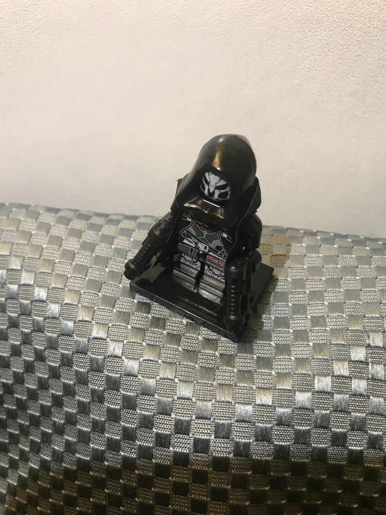 New Custom LEGO Minifigure Overwatch Villain Reaper