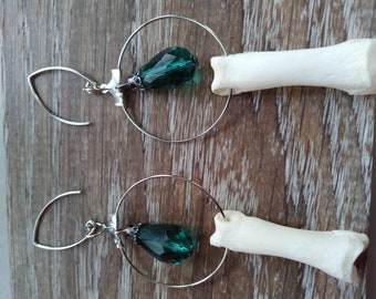wolf toe bone necklace