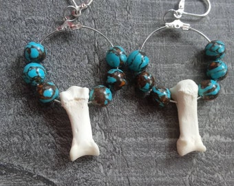 wolf toe bone necklace