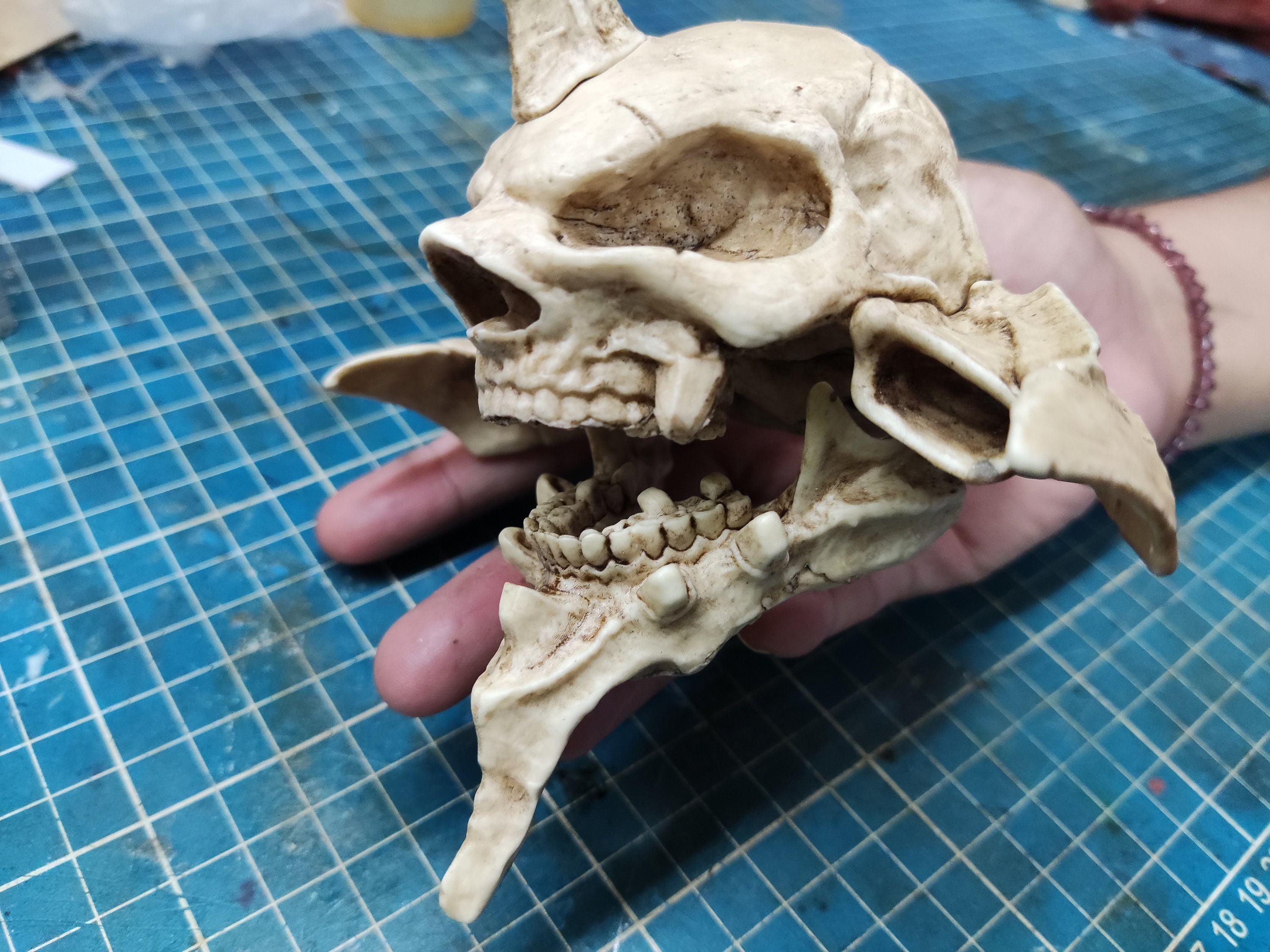EVA01 Skull (evangelion) Moveable Jaw. - Etsy
