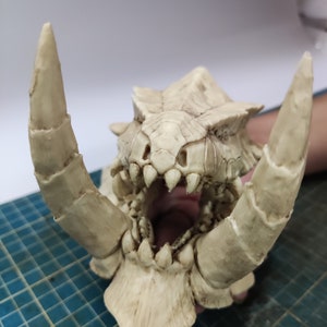Dragon AKA-NTO Skull Articulated Jaw PETIT Size