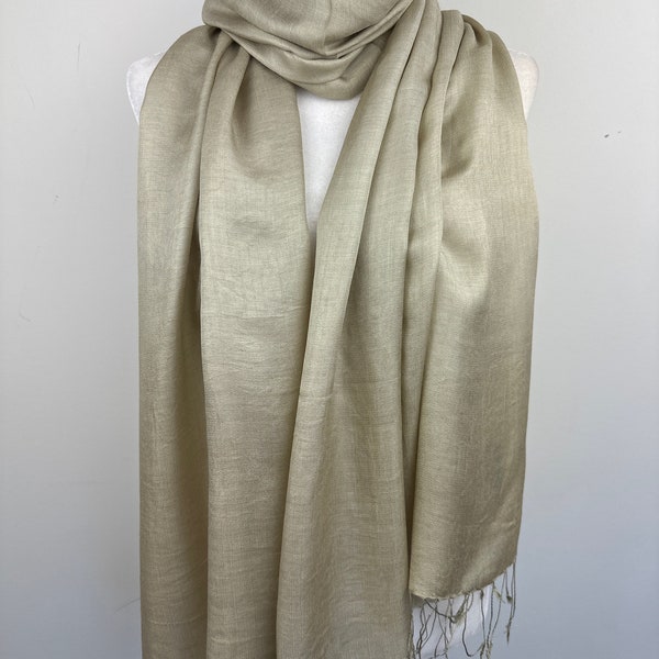matching shawl for green dress