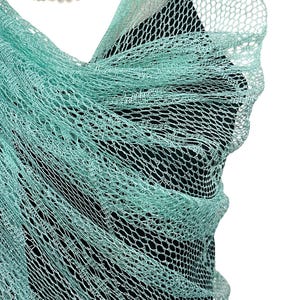 Chal de encaje verde: elegante bufanda de red floral, chal para ocasiones especiales